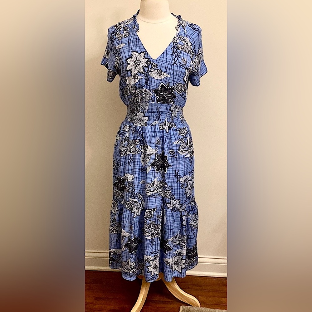 Lapis Blue Black Floral SZ M Dark Romantic Cottagecore Boho Chic Smocked Dress